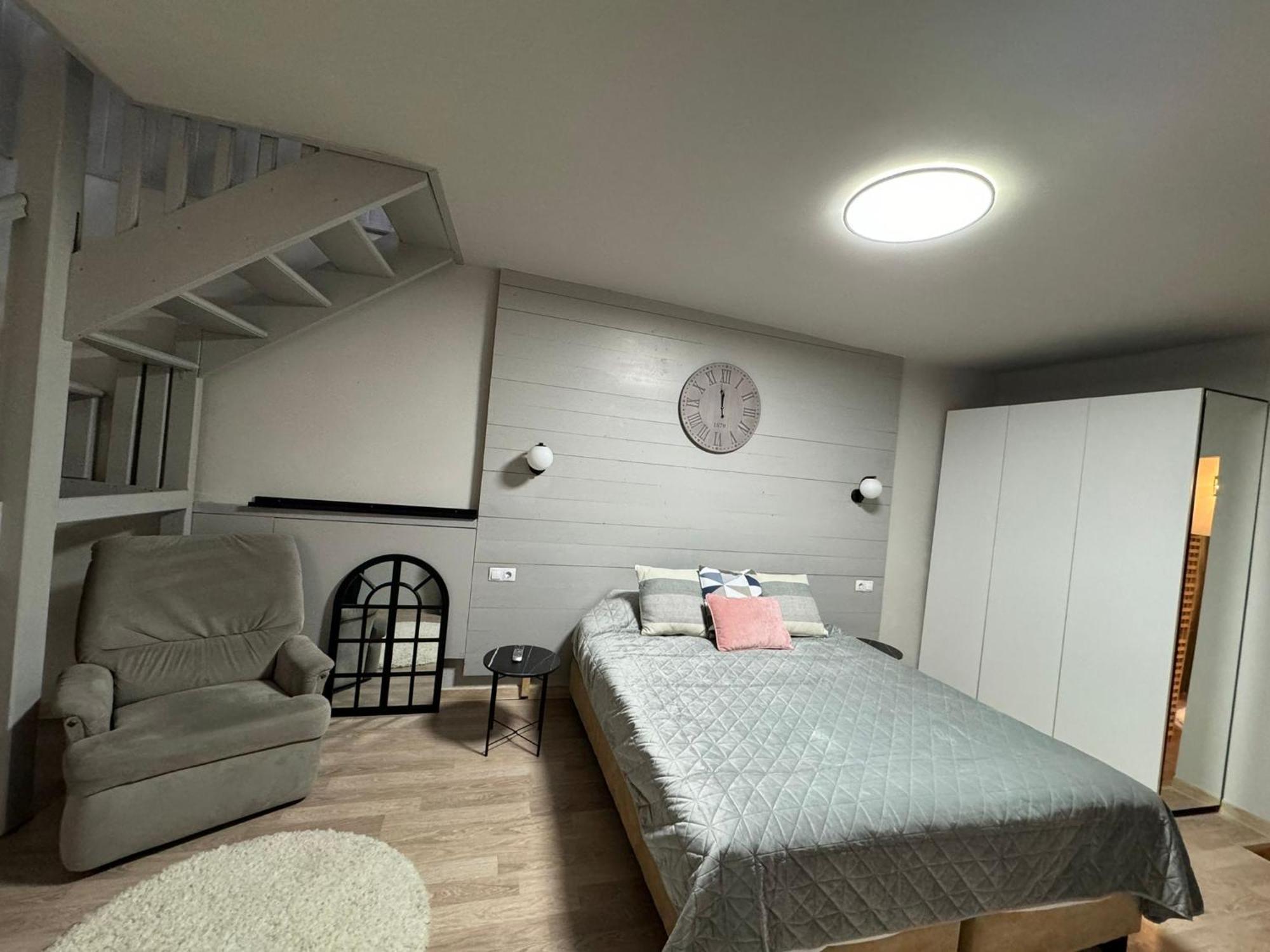 Central Stay Braşov Esterno foto
